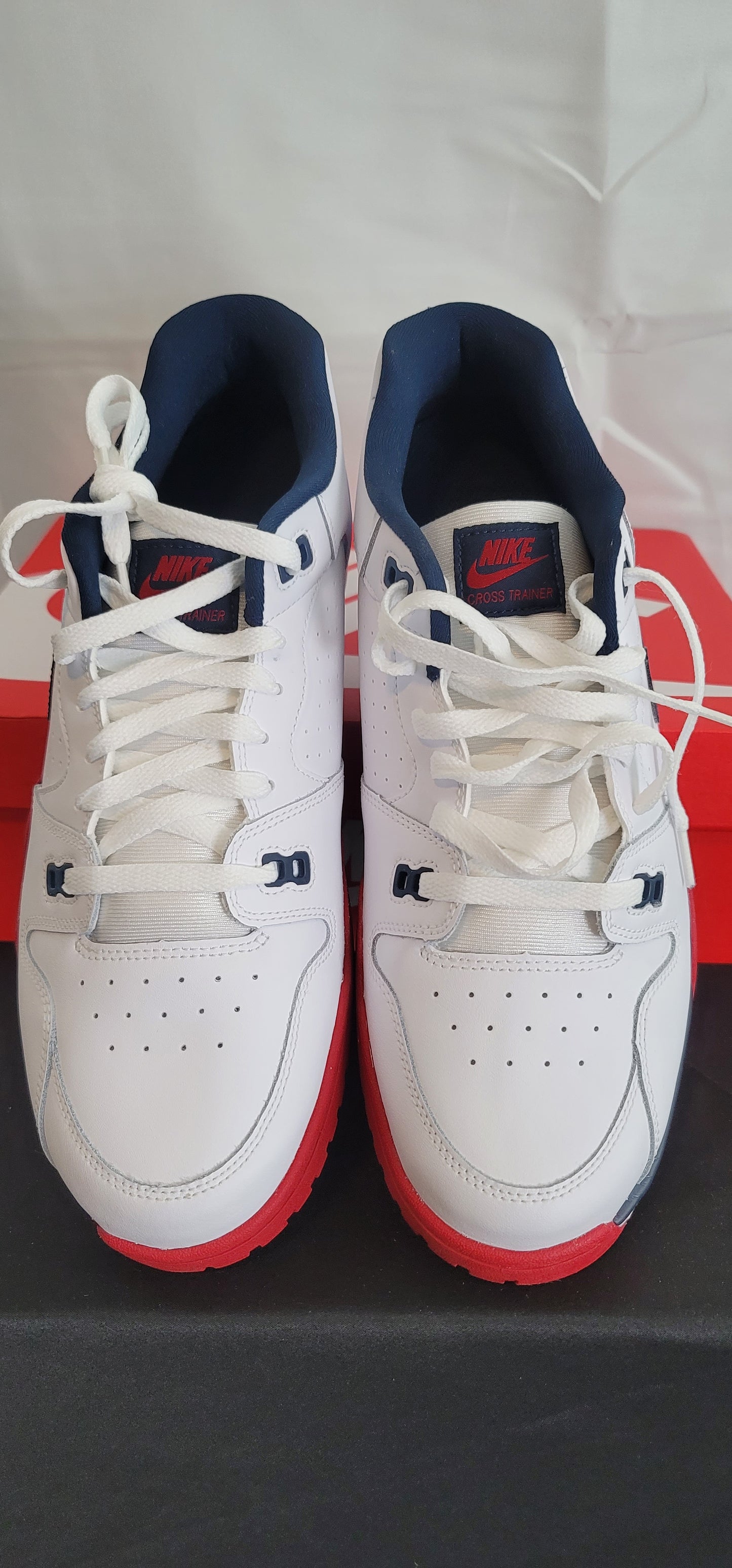 Nike Cross Trainer Low  "White & Obsidian Red"