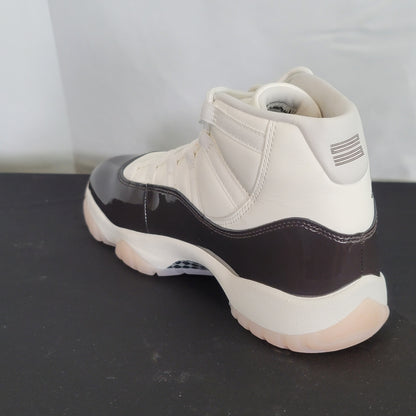 Women's Jordan 11 Retro Mid "Neapolitan"